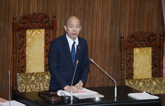 韓國瑜接見身障籃球員  肯定友善籃框落實運動平權