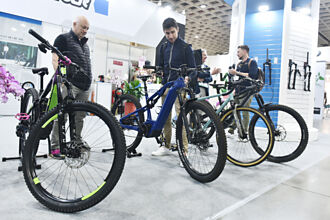 達方、美利達買氣旺 權證夯