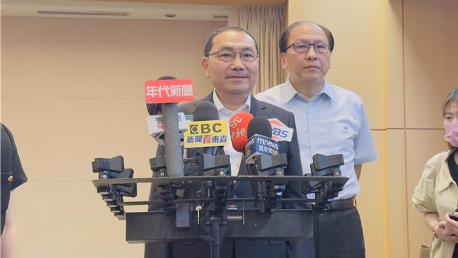 对于国眾两党立委提案要求准总统赖清德赴立院国情报告，新北市长侯友宜表示尊重立法院的权限。（吕健豪摄）