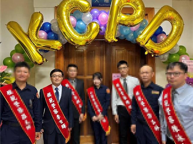 李姓侦查佐被依贪污、泄漏个资等罪起诉，高雄法院则依违反泄密等罪判刑。（翻摄画面）