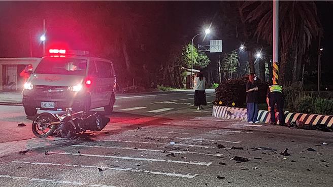 一周前才有北市女游客在此车祸，因骨盆腔破裂后送就医，8日凌晨又有无照少年骑机车车祸，也是骨盆腔破裂背后送就医。（许逸民摄）