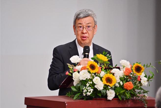 行政院长陈建仁回应，特赦是总统的职权，总统府已经对外有所说明，大家都是希望陈水扁能够得到很好的健康照顾。（行政院提供）