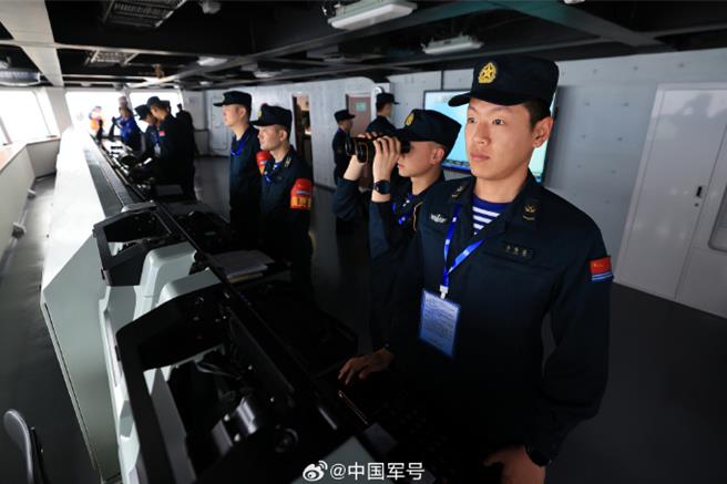 陸海軍福建艦順利完成首次航行試驗。（中國軍號）