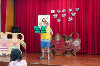 苗栗看守所母亲节恳亲 向家属传达心中思念