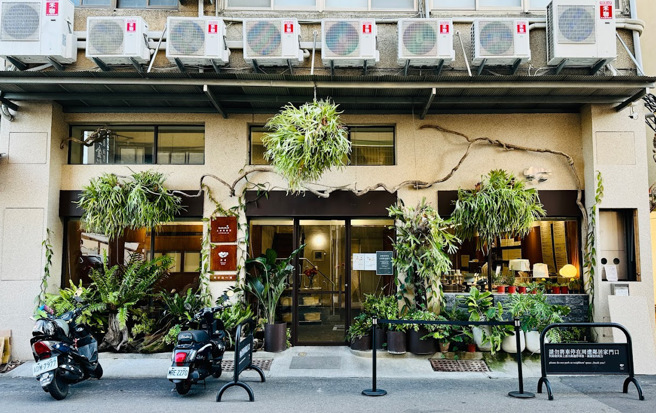 台南河床甜点宣布明年2月结束营业，一票粉丝直喊不舍。（翻摄Google Maps）