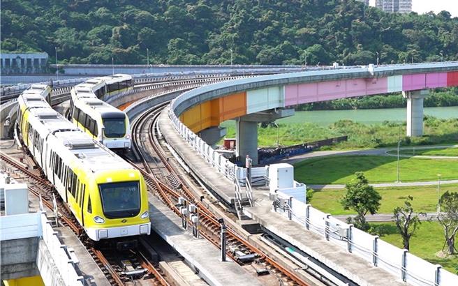 0403花蓮大地震造成環狀線11處鋼箱梁錯位及盤支損壞，需1年以上修復期。（新北捷運公司提供／劉瑋晴台北傳真）