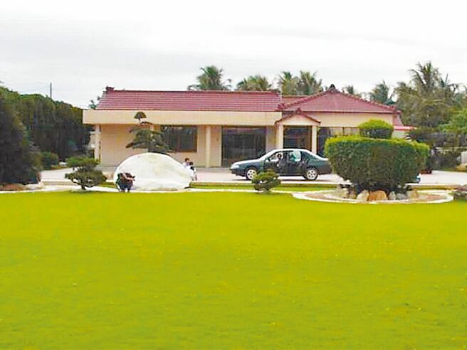 2001年間彰化二林鎮發生洪若潭1家5口命案，該地稱得上是彰化最知名的凶宅。（本報資料照片）