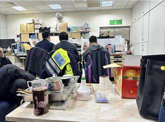 遭「超派铁拳」狂殴受伤    网红Toyz上午首度出庭应讯