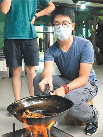 林業署「炸荔枝椿象」惹議 違反違食安差點被罰2億