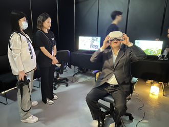 醒吾EXIT 17震撼登場   曾燦金盛讚新媒傳播翹楚