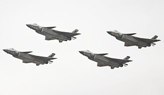 從殲擊機的發展看中國崛起