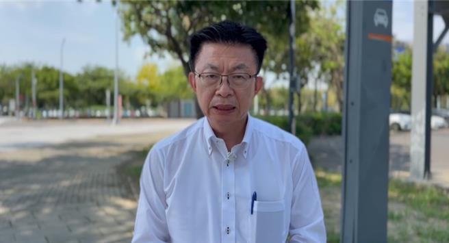 民进党立委郭国文则表示，关于陈前总统特赦案，从扁案发生至今有10多年之久，类似于南韩卸任总统被关被特赦常常有，陈水扁前总统应该已经到了该处理的时候，让陈水扁案子到一个终点，让社会迈向和解。（立委郭国文办公室提供／游念育台北传真）