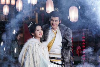 郭品超歸來凍齡顏值惹驚呼 為愛甘願下跪自斷手筋