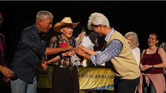 紙風車368工程台東最終場 數百志工與後山天使同慶母親節