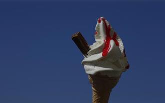 酷聖石冰淇淋開心果口味「不含開心果」 顧客提告