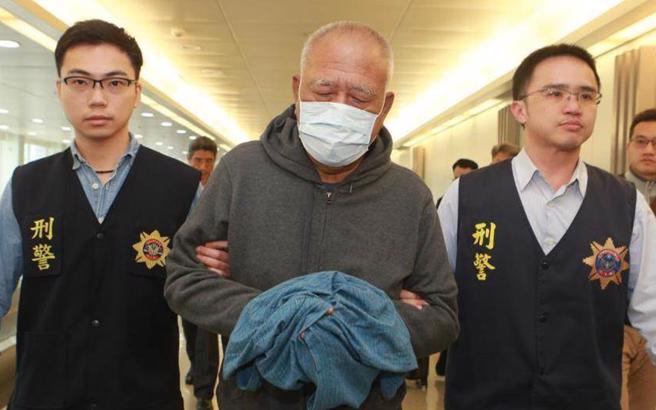 前台南县议长吴健保因职棒假球案加上盗採砂石案，被判囚10年，日前获得假释。（中时资料照）