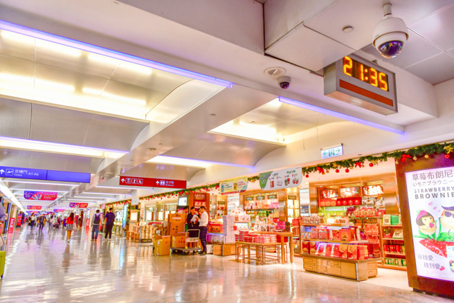 有网友发现，韩国人来台湾特别爱买金门高粱。（图：shutterstock／达志）★《中时新闻网》关心您：饮酒过量，有碍健康。酒后不开车，安全有保障！