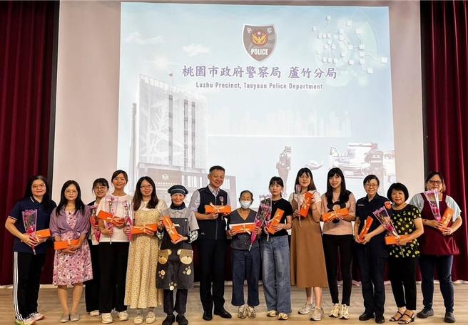 芦竹警分局特别为辛勤工作的妈妈员警们举办了一系列温馨的母亲节庆祝活动。（芦竹警分局提供）