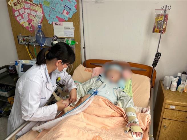 陳姓妹妹在彰基總院接受一段時間的積極治療後，於10日被轉至漢銘基督教醫院呼吸照護病房進行後續的照護。（彰化基督教醫院提供／孫英哲彰化傳真）