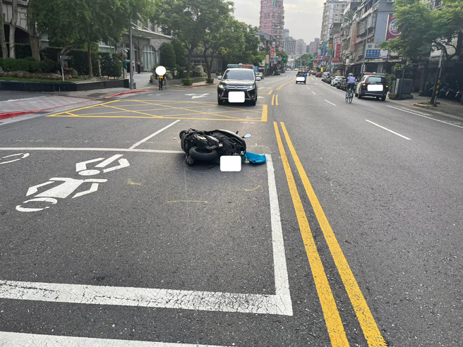 今（11日）上午6时22分许，台北市文山区发生一起死亡车祸。（图／警方提供）