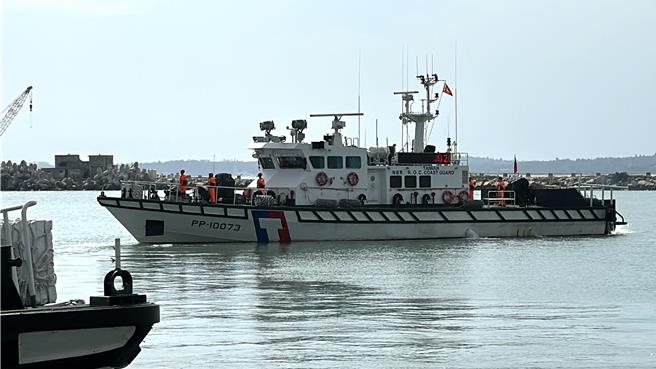 海洋委员会海巡署金马澎分署今（11日）在金门、马祖、澎湖等三处离岛同步实施扩大威力扫荡专案。（于家麒摄）