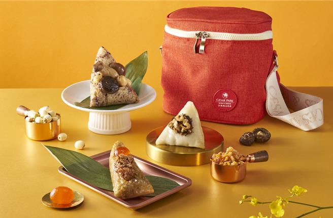 「凯撒皇家粽香礼盒」可吃到「五谷飘香粽」（左起顺时针）、「客家古早味粿粽」和「湖州鲜肉蛋黄粽」。（凯撒饭店连锁提供）