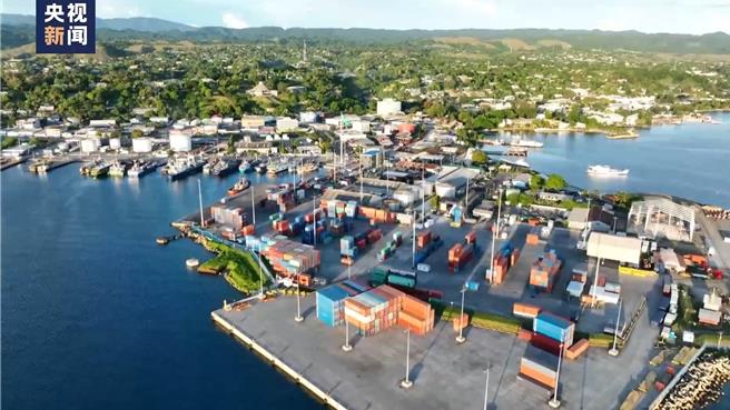 索罗门新任总理马内列：与中国建交是独立以来最重要决定。（大陆央视）