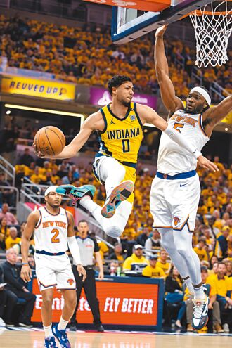 NBA》內姆哈德致勝三分彈 險退尼克