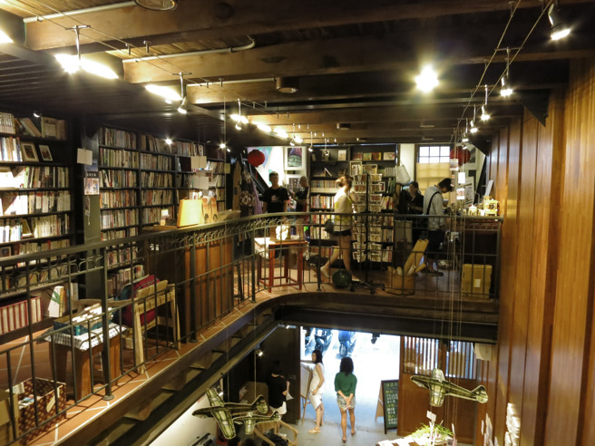 經營13年的獨立書店永樂座，將在今年7月30日結束營業。(圖／永樂座臉書粉專)