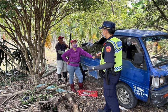 屏东县农产品每年4月至8月为盛产期，警方启动护农专案。（潮州警分局提供／罗琦文屏东传真）