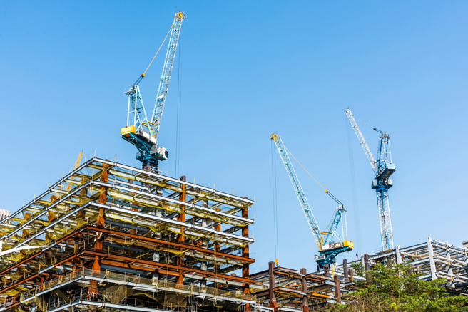 在营建业市场成长的背后，碳排放量受到关注，如何透过ESG达到永续经营，势必是营建业须正视的议题。（示意图：shutterstock/达志）