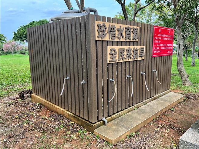 桃園市水務局3月底新增13口備用水井、完成6口洗井作業，總計41口戰備水井每日可提供逾2萬噸水。(水務局提供／蔡依珍桃園傳真)