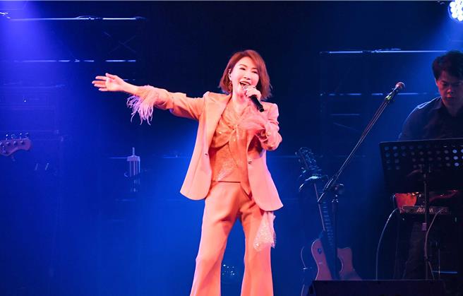 李翊君11日在华山Legacy开唱。（宽宏艺术提供）