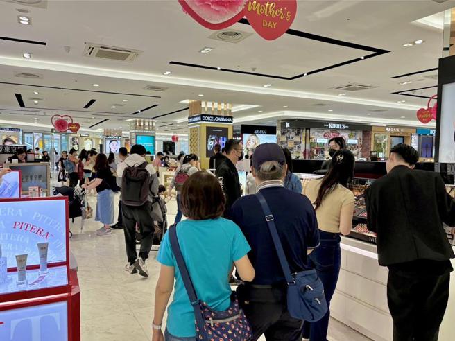 商品力、回饋促銷助攻，遠東SOGO母親節檔期業績續成長／圖／SOGO