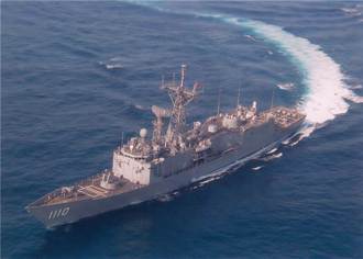 海軍爆艦上性騷！「田單艦」已婚中士強摸女兵胸部下場慘了　