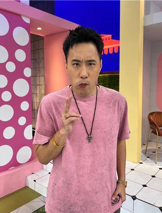 余祥銓14歲打同學被送警局！見對方背景才知惹錯人