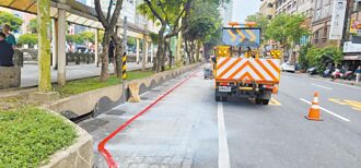 防鷺鷥屎襲 基市府塗銷停車格