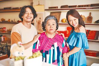 鍾欣凌老公放閃 PO文連喊3次「愛妳」