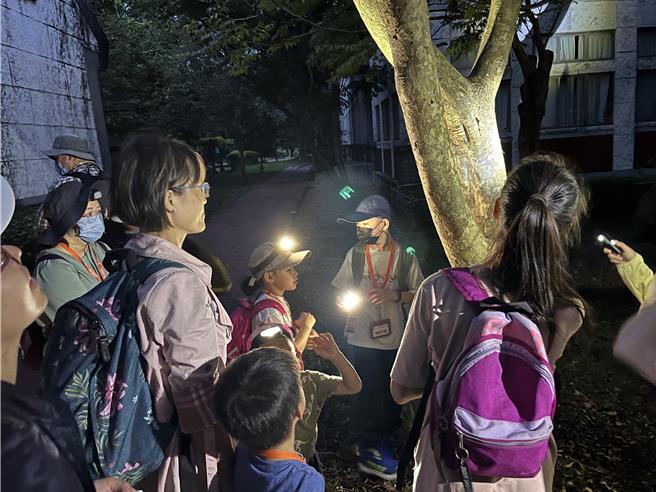 一起汶水摸魚去活動。（雪管處提供／李京昇苗栗傳真）