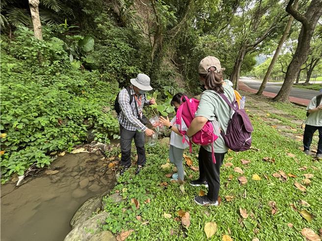雪管處邀民眾一起同遊。（雪管處提供／李京昇苗栗傳真）