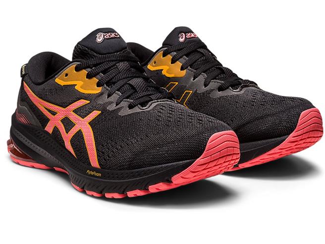 ASICS GT-1000 11 G-TX 女款防潑水跑鞋，原價4180元、官網特價2508元。（ASICS提供／朱世凱台北傳真）