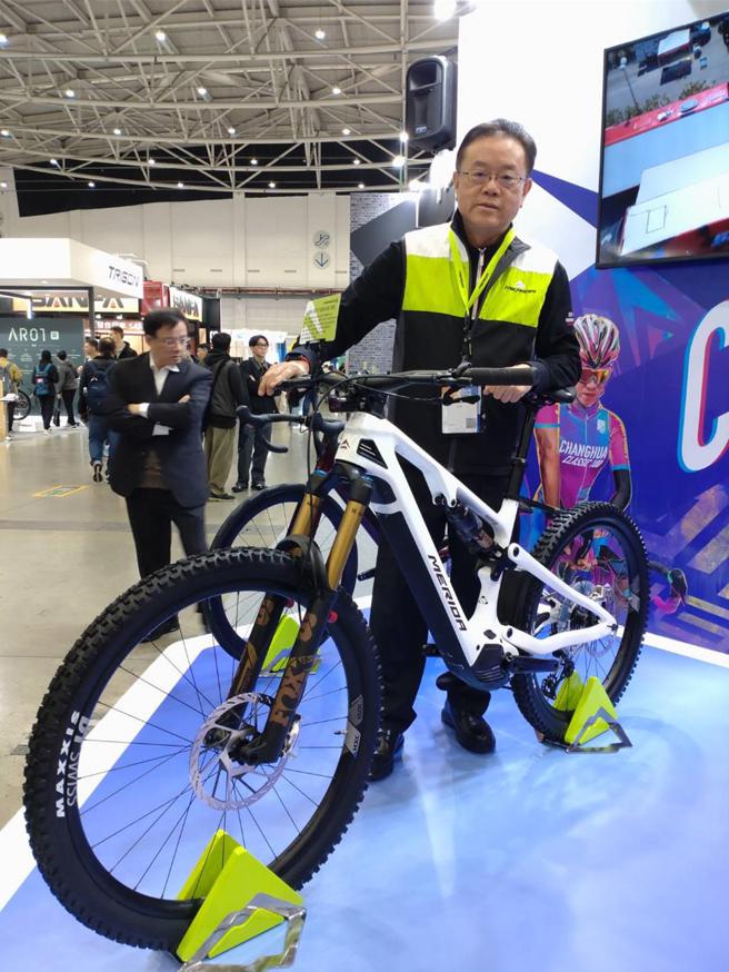 美利达Q1居自行车股获利王。美利达董事长曾崧柱稍早曾说，第三季库存可望完成去化！图／曾丽芳