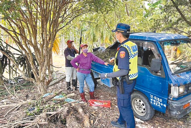 屏东县农产品每年4月至8月为盛产期，警方启动护农专案。（潮州警分局提供／罗琦文屏东传真）