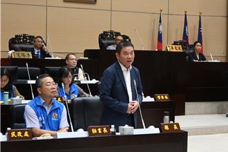 「藍大兵」鍾東錦將參加520總統就職典禮：尊重民主