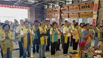 博士建禅寺 15年来如一日