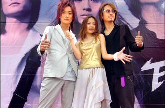 F.I.R.憑神曲《Lydia》爆紅成傳奇  Faye遭退團阿沁喊話挨轟渣男