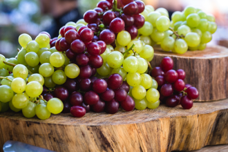 洗葡萄不用1顆顆洗 譚敦慈用1張紙巾搞定