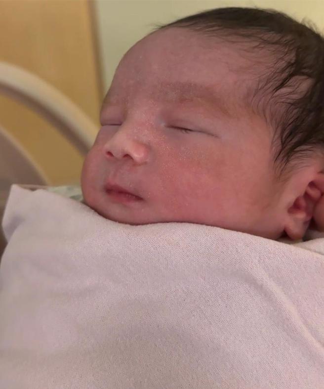 陈布朗与锺沛君喜获麟儿。（一气水产陈布朗提供）
