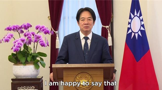 赖清德就任总统后将推动「国家希望工程」，也不排除在相互尊重、互利互惠、尊严且不预设前提的原则下，与对岸展开对话。取自总统府录影画面