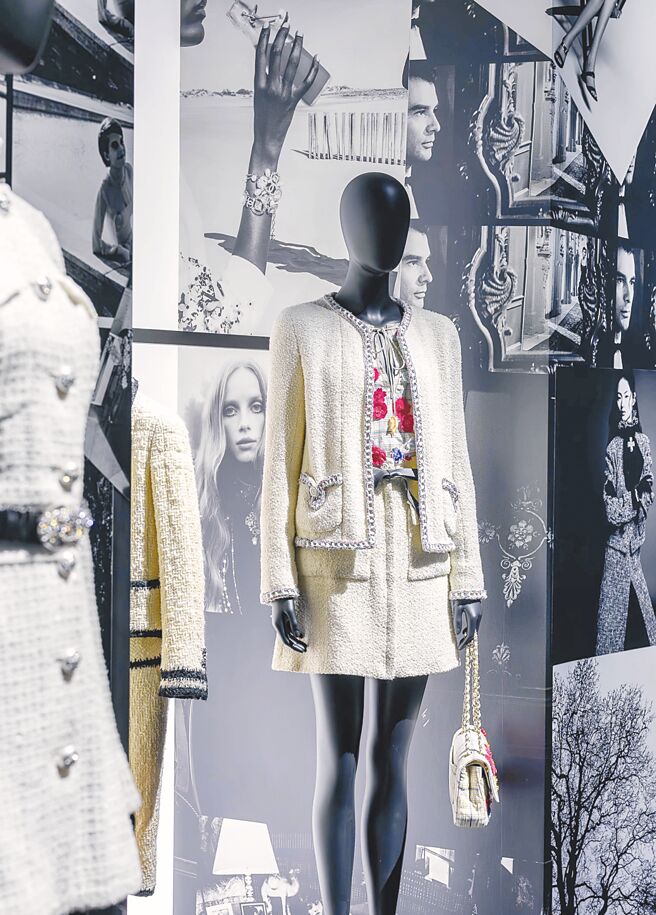 香奈儿经典时尚歷经百年，依旧时尚。（CHANEL提供）